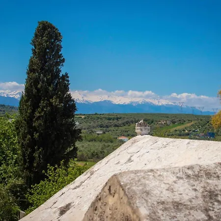 Nyaraló Marilena Natural Stone House, By Hellocrete Réthimno