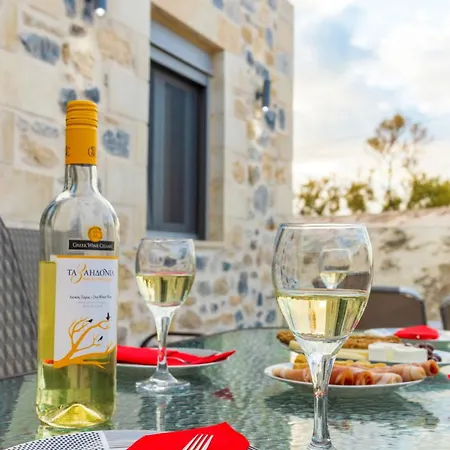 Hébergement de vacances Marilena Natural Stone House, By Hellocrete