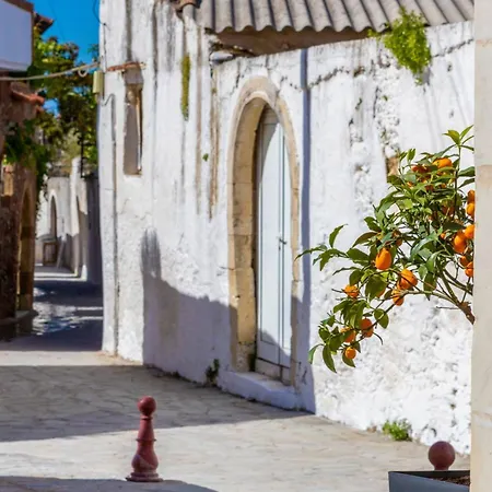 Marilena Natural Stone House, By Hellocrete Hébergement de vacances